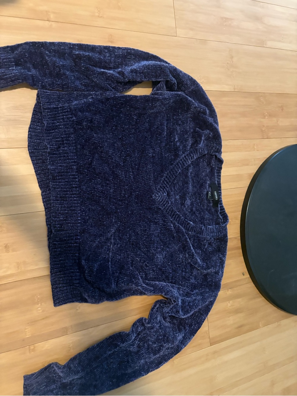 Forever 21 Plush Chenille V-Neck Sweater in Deep Purple